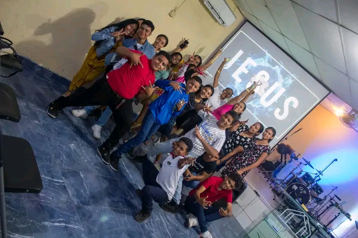 Jóvenes 1